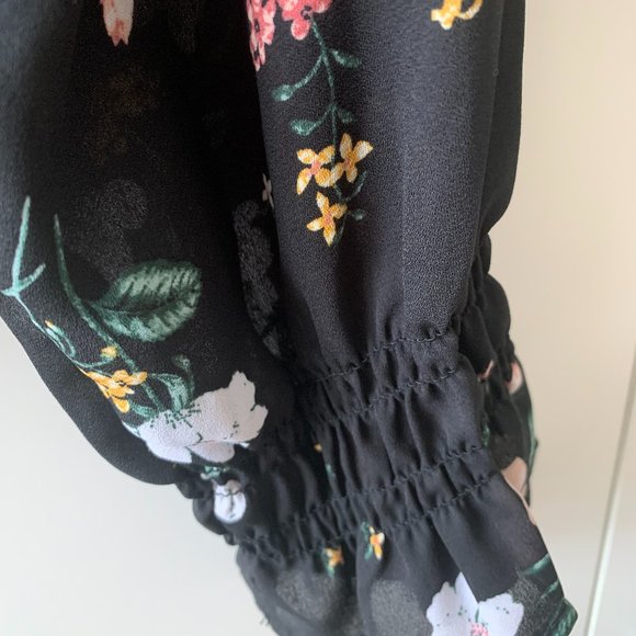 Floral peplum style top - Picture 4 of 5